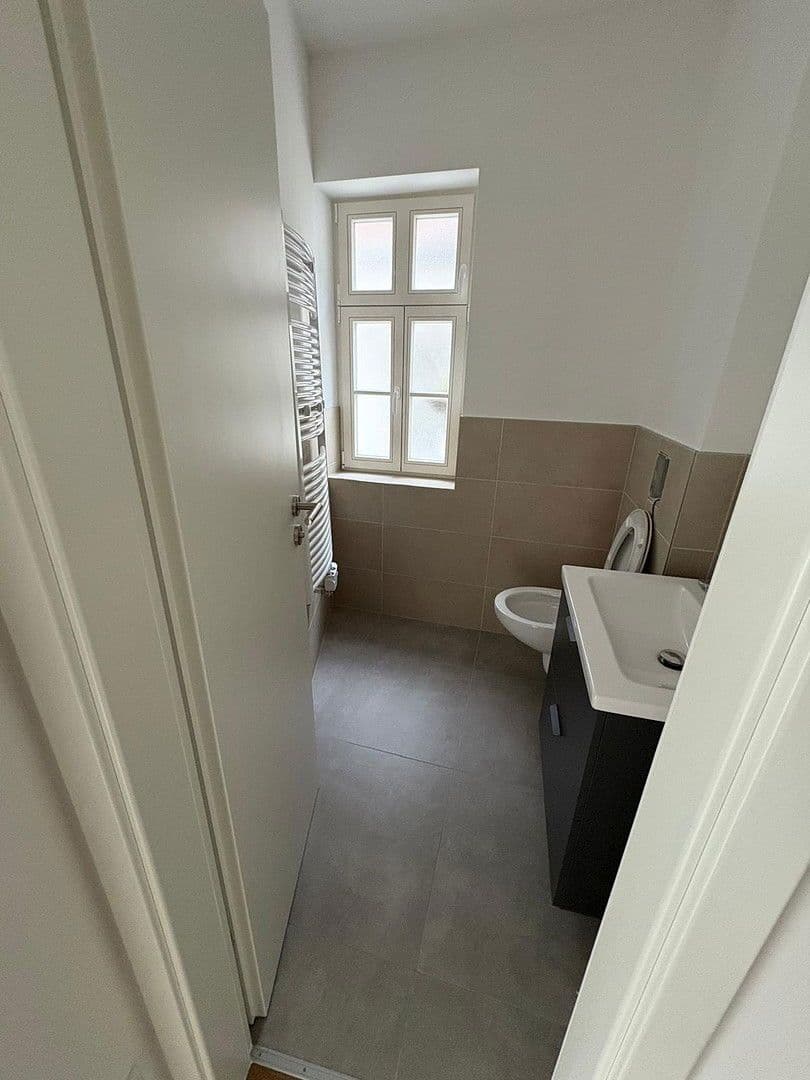 Pronájem bytu 4+1 104 m², Königstr. 92, Fürth, Bavorsko Pronájem bytu 4+1 104 m², Königstr. 92, Fürth, Bavorsko