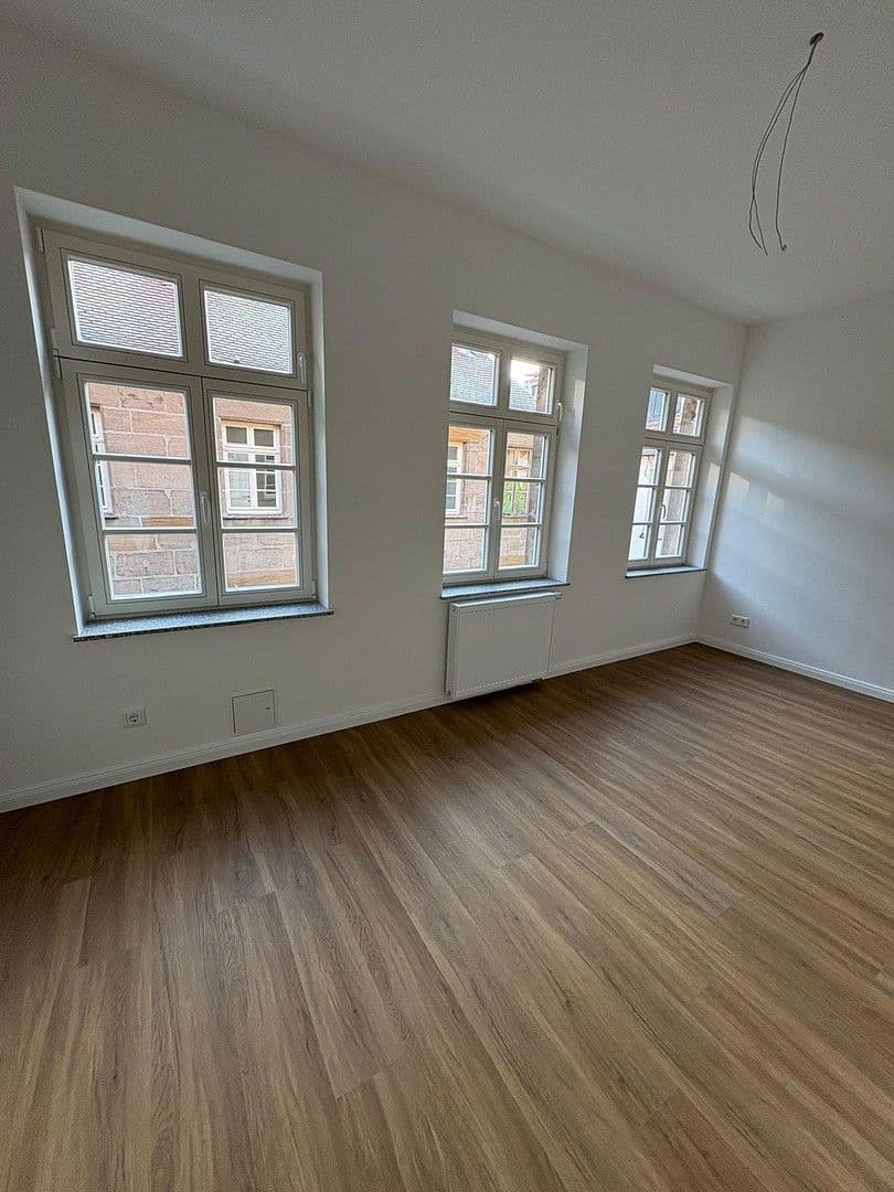 Pronájem bytu 4+1 104 m², Königstr. 92, Fürth, Bavorsko Pronájem bytu 4+1 104 m², Königstr. 92, Fürth, Bavorsko