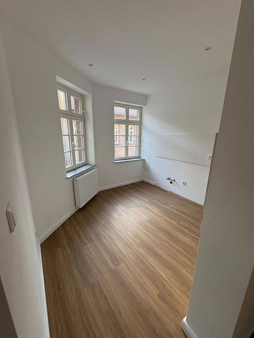 Pronájem bytu 4+1 104 m², Königstr. 92, Fürth, Bavorsko Pronájem bytu 4+1 104 m², Königstr. 92, Fürth, Bavorsko