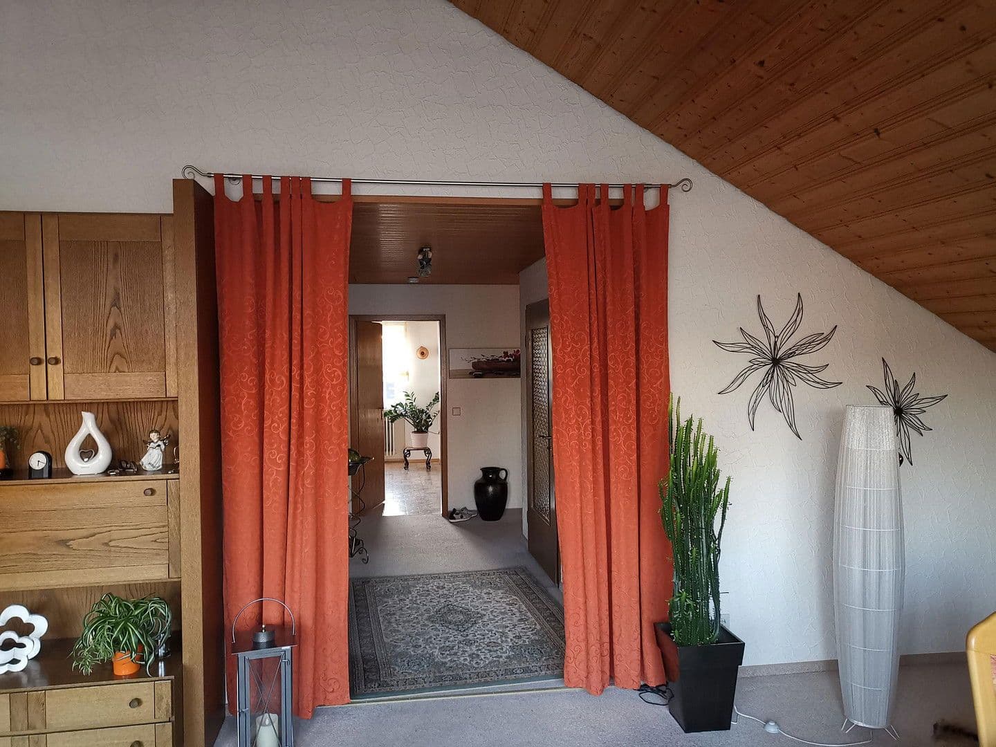 Prodej domu 209 m², pozemek 877 m², Böbingen an der Rems, Bádensko-Württembersko Prodej domu 209 m², pozemek 877 m², Böbingen an der Rems, Bádensko-Württembersko