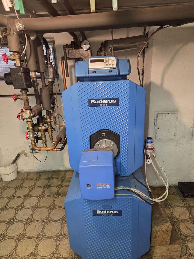 Prodej domu 209 m², pozemek 877 m², Böbingen an der Rems, Bádensko-Württembersko Prodej domu 209 m², pozemek 877 m², Böbingen an der Rems, Bádensko-Württembersko