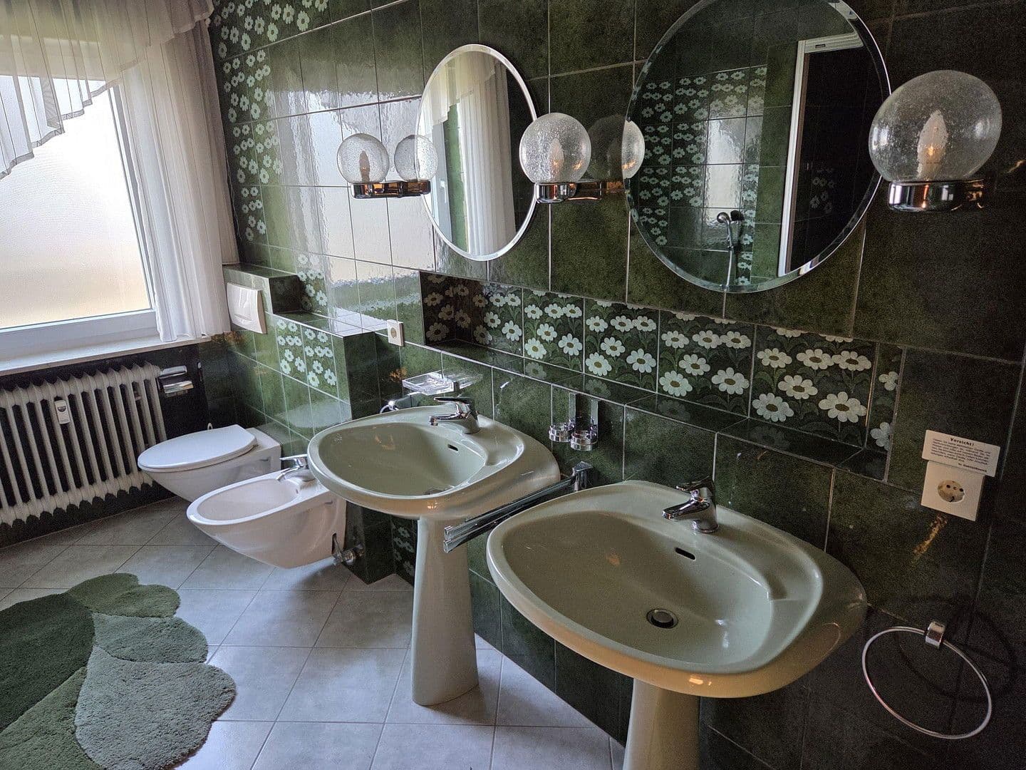 Prodej domu 209 m², pozemek 877 m², Böbingen an der Rems, Bádensko-Württembersko Prodej domu 209 m², pozemek 877 m², Böbingen an der Rems, Bádensko-Württembersko