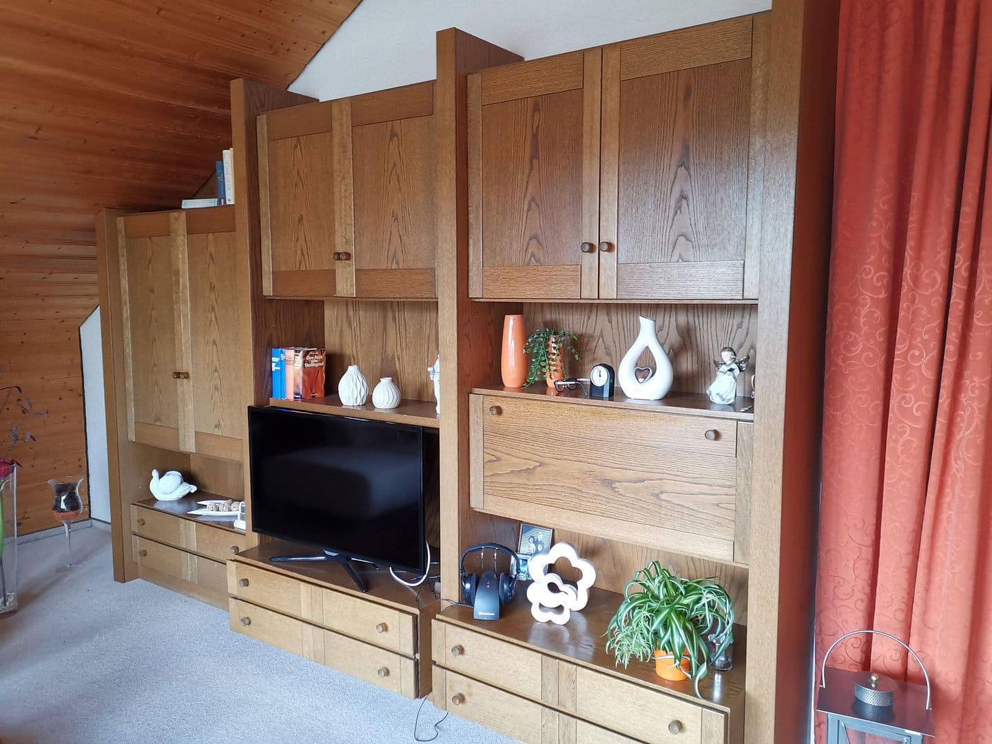 Prodej domu 209 m², pozemek 877 m², Böbingen an der Rems, Bádensko-Württembersko Prodej domu 209 m², pozemek 877 m², Böbingen an der Rems, Bádensko-Württembersko