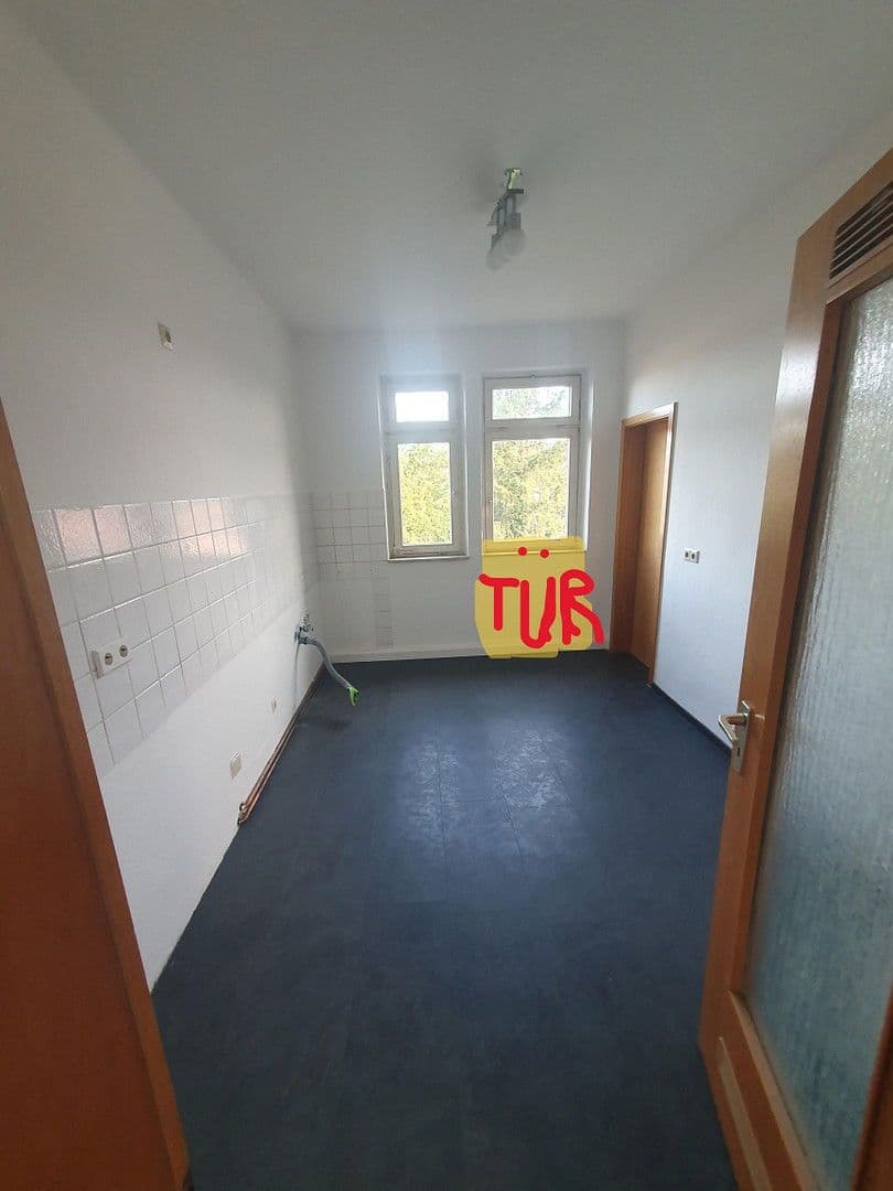 Pronájem bytu 3+1 80 m², Hindenburgstraße 85, Mühlacker, Bádensko-Württembersko Pronájem bytu 3+1 80 m², Hindenburgstraße 85, Mühlacker, Bádensko-Württembersko