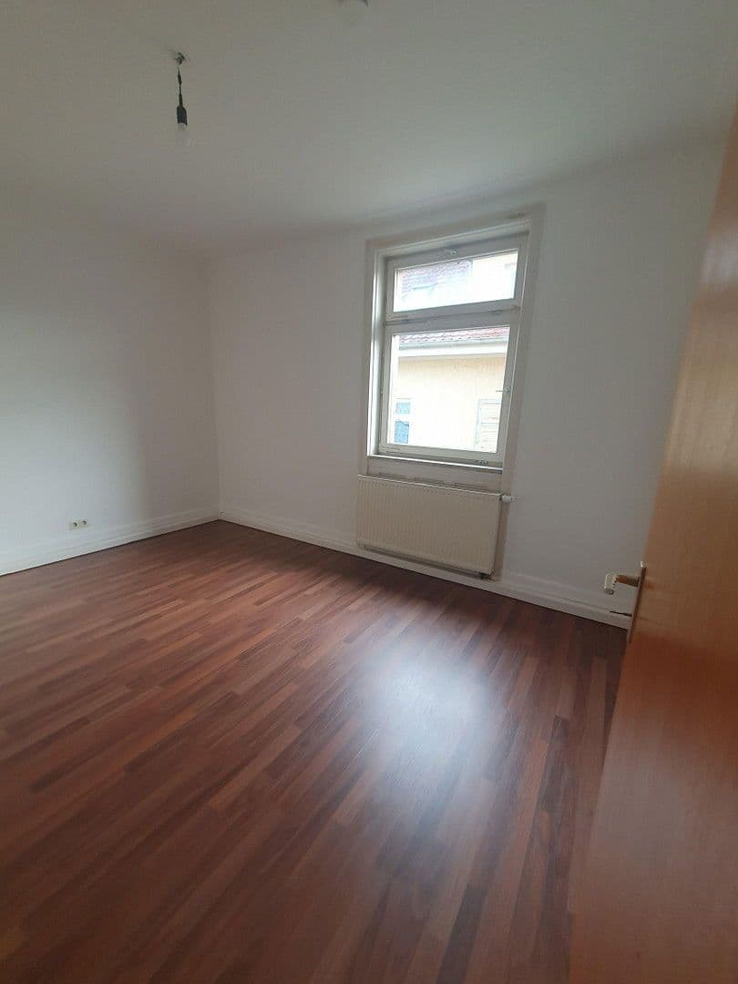 Pronájem bytu 3+1 80 m², Hindenburgstraße 85, Mühlacker, Bádensko-Württembersko Pronájem bytu 3+1 80 m², Hindenburgstraße 85, Mühlacker, Bádensko-Württembersko
