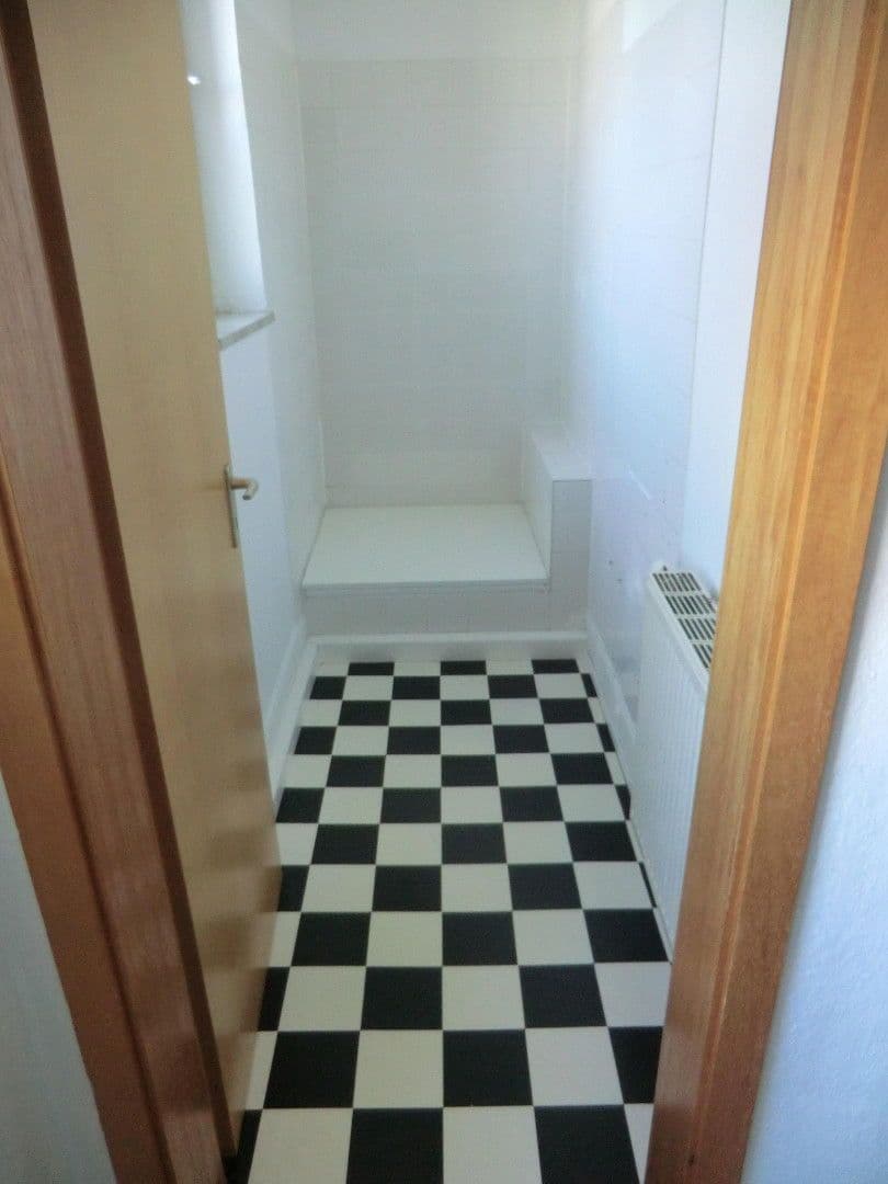 Pronájem bytu 3+1 80 m², Hindenburgstraße 85, Mühlacker, Bádensko-Württembersko Pronájem bytu 3+1 80 m², Hindenburgstraße 85, Mühlacker, Bádensko-Württembersko