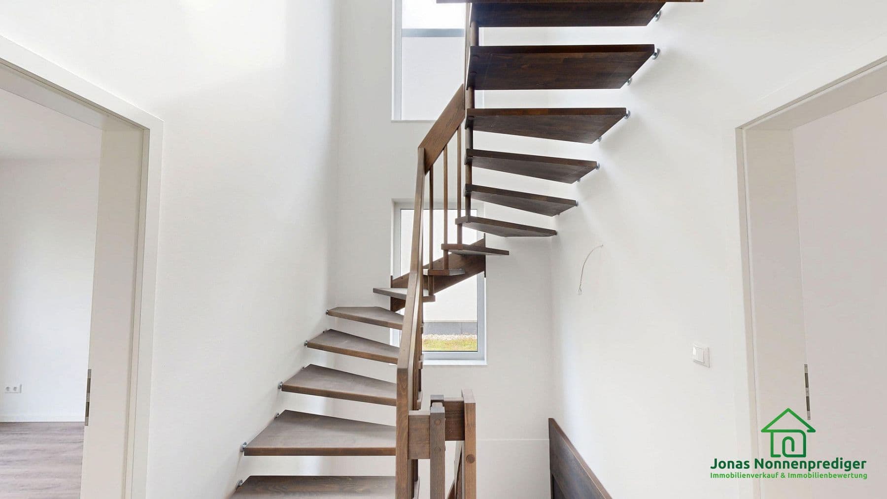 Prodej domu 144 m², pozemek 254 m², Kühls Acker 8, Schwerin, Mecklenburg-Vorpommern Prodej domu 144 m², pozemek 254 m², Kühls Acker 8, Schwerin, Mecklenburg-Vorpommern