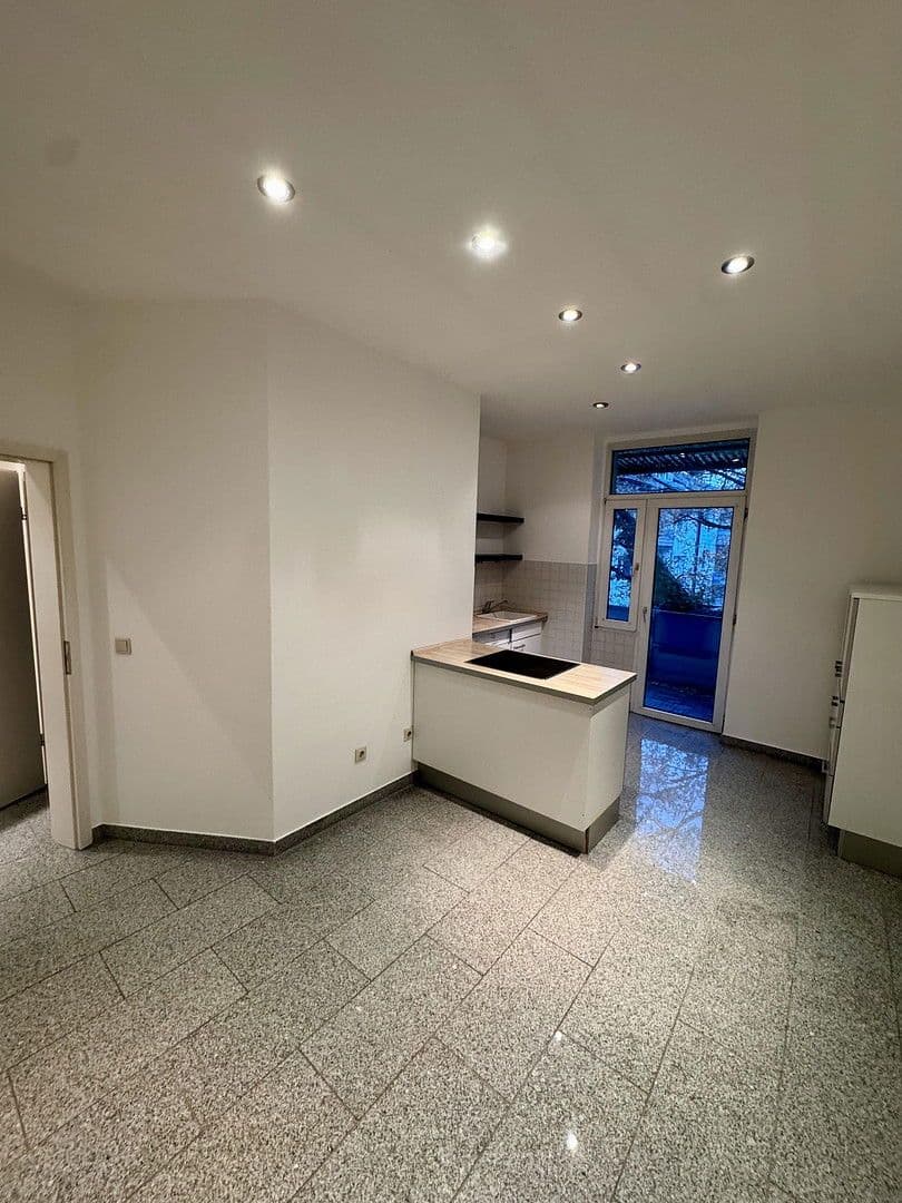 Pronájem bytu 2+1 65 m², Sternbuschweg 99, Duisburg, Severní Porýní-Vestfálsko Pronájem bytu 2+1 65 m², Sternbuschweg 99, Duisburg, Severní Porýní-Vestfálsko