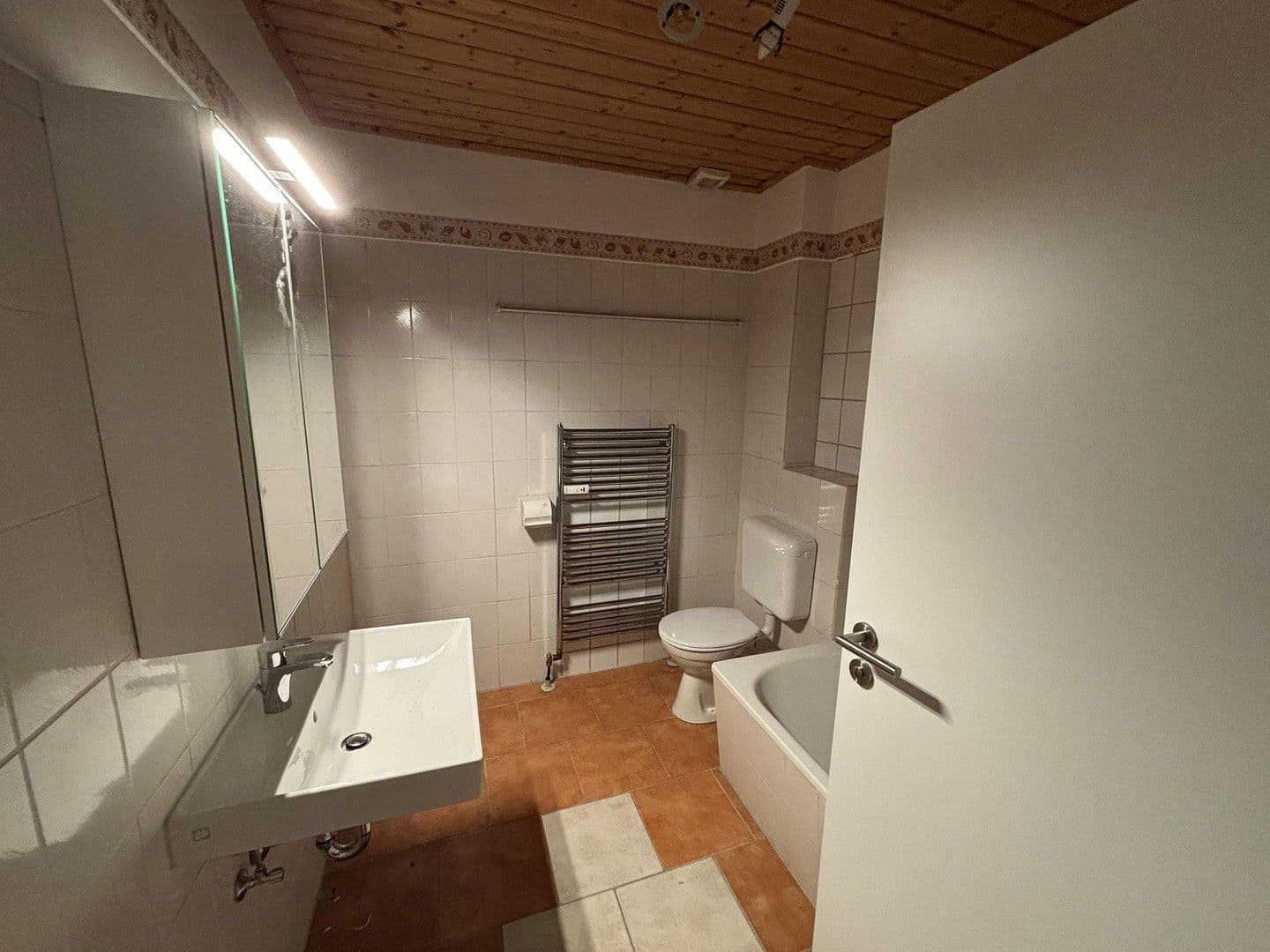 Pronájem bytu 4+1 85 m², Am Haar 3, Beilngries, Bavorsko Pronájem bytu 4+1 85 m², Am Haar 3, Beilngries, Bavorsko