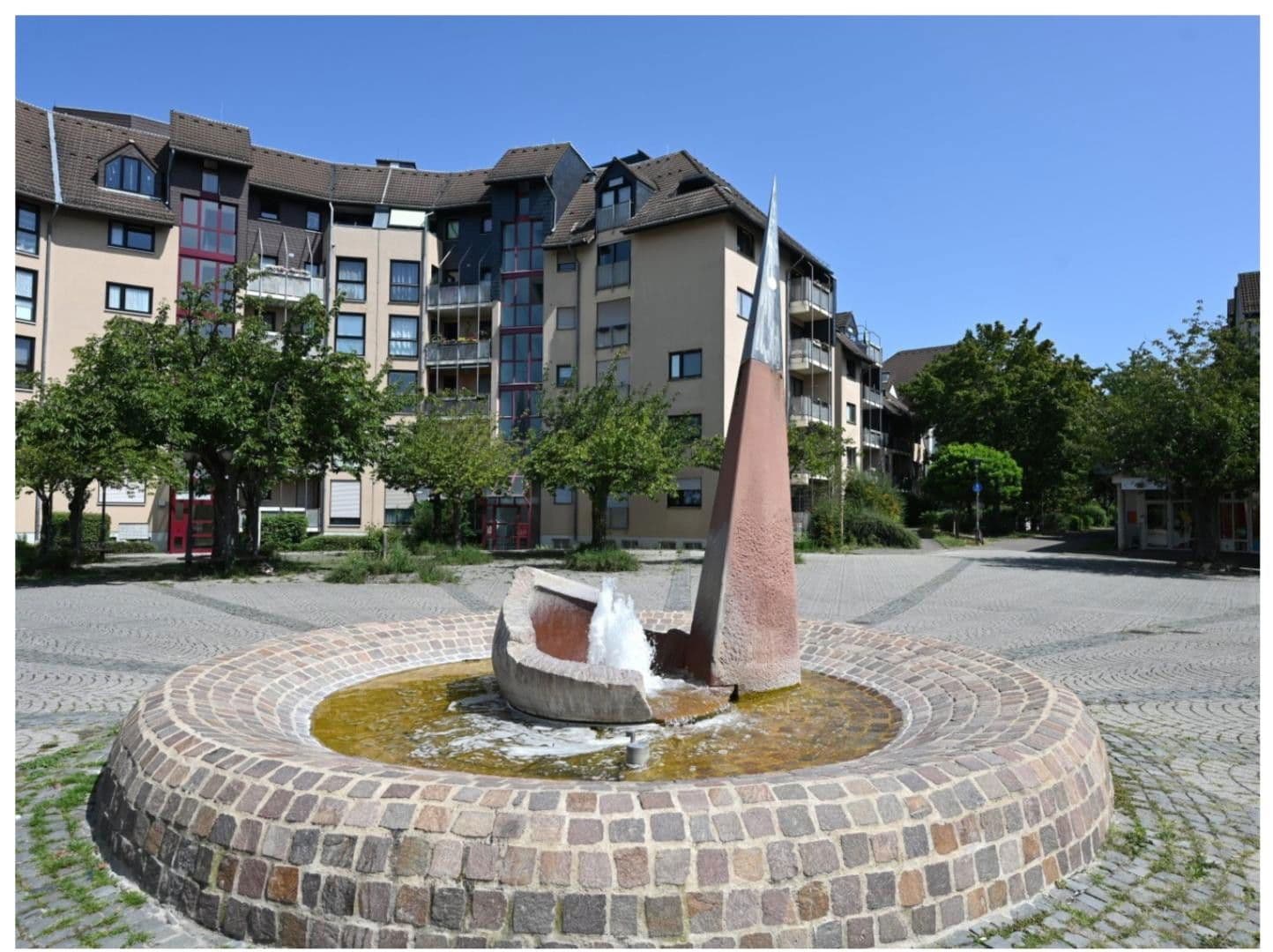 Pronájem bytu 3+1 81 m², Hechtsheim, Porýní-Falc Pronájem bytu 3+1 81 m², Hechtsheim, Porýní-Falc