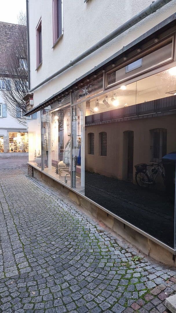 Pronájem nebytového prostoru 100 m², Bahnhofstr. 9, Rottenburg am Neckar, Bádensko-Württembersko Pronájem nebytového prostoru 100 m², Bahnhofstr. 9, Rottenburg am Neckar, Bádensko-Württembersko