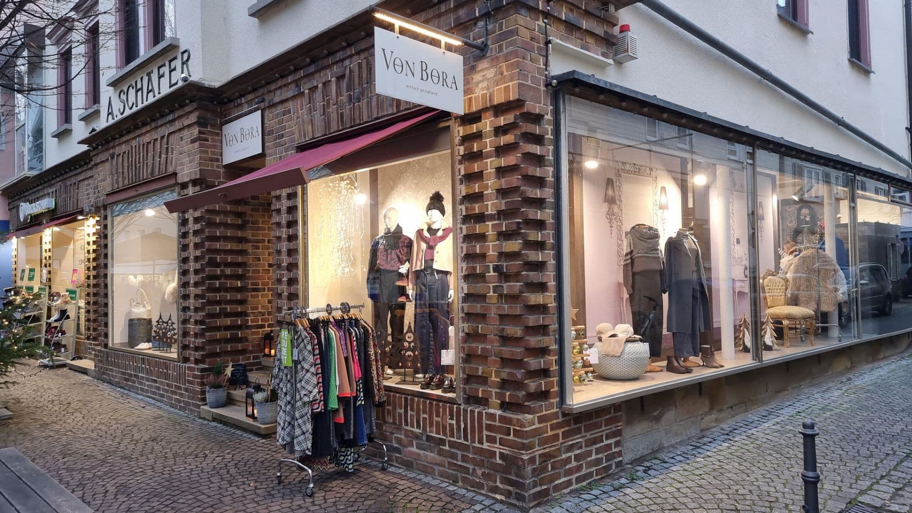 Pronájem nebytového prostoru 100 m², Bahnhofstr. 9, Rottenburg am Neckar, Bádensko-Württembersko Pronájem nebytového prostoru 100 m², Bahnhofstr. 9, Rottenburg am Neckar, Bádensko-Württembersko