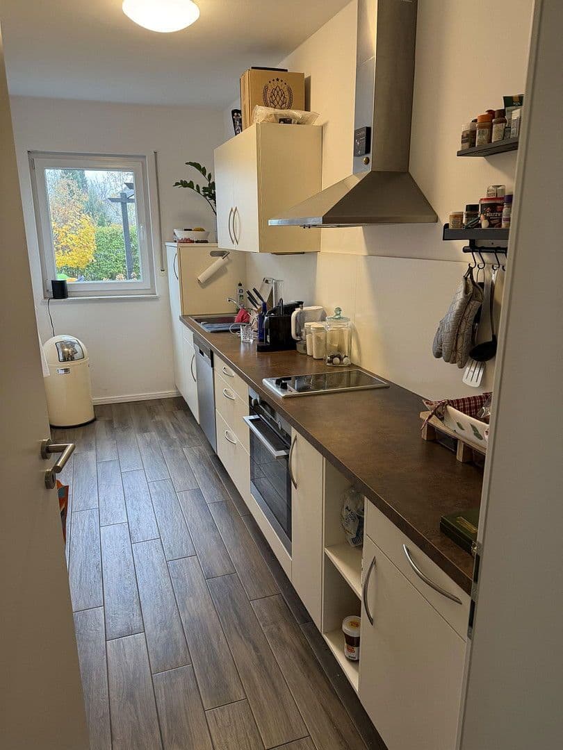 Pronájem bytu 2+1 75 m², Lyonstraße 13, Berlin, Berlín Pronájem bytu 2+1 75 m², Lyonstraße 13, Berlin, Berlín