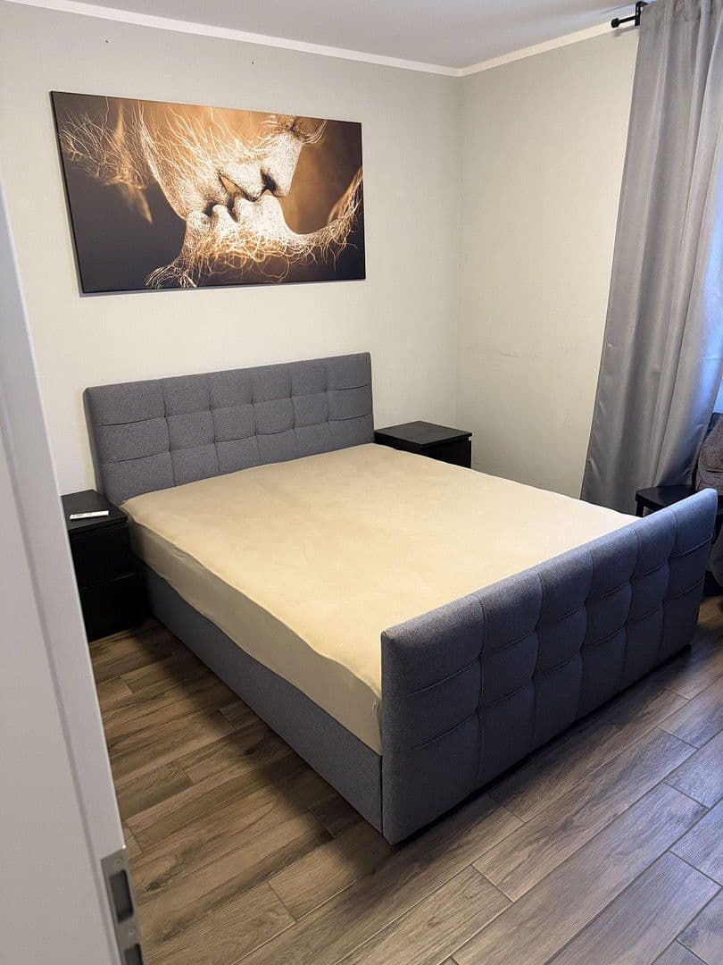 Pronájem bytu 2+1 75 m², Lyonstraße 13, Berlin, Berlín Pronájem bytu 2+1 75 m², Lyonstraße 13, Berlin, Berlín