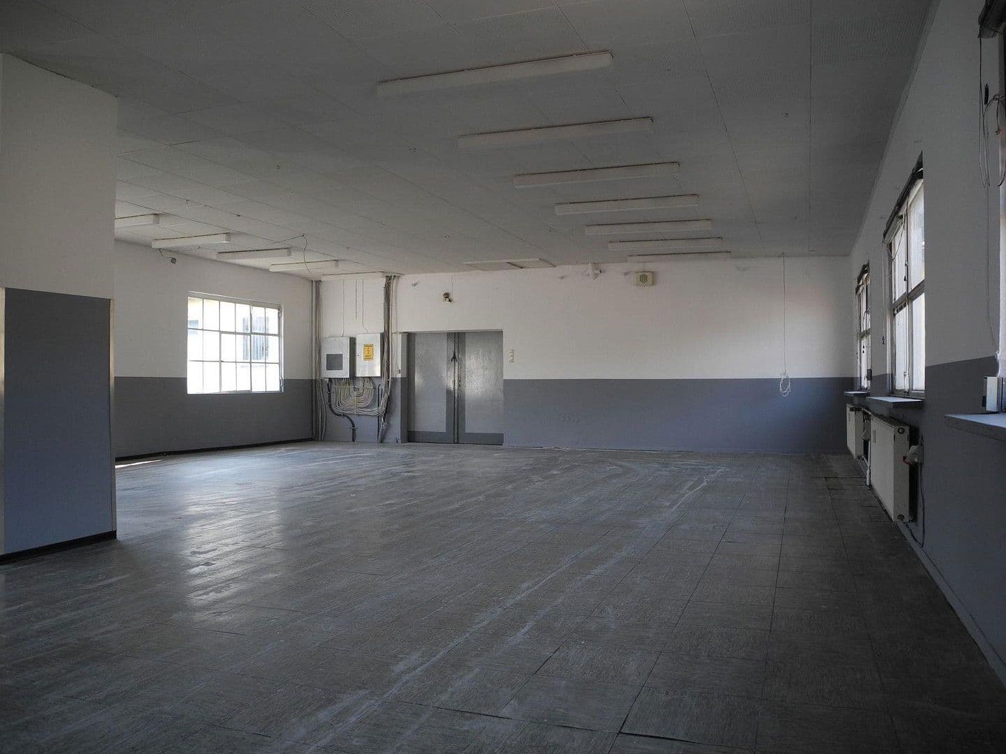 Pronájem nebytového prostoru 326 m², Köln, Severní Porýní-Vestfálsko Pronájem nebytového prostoru 326 m², Köln, Severní Porýní-Vestfálsko