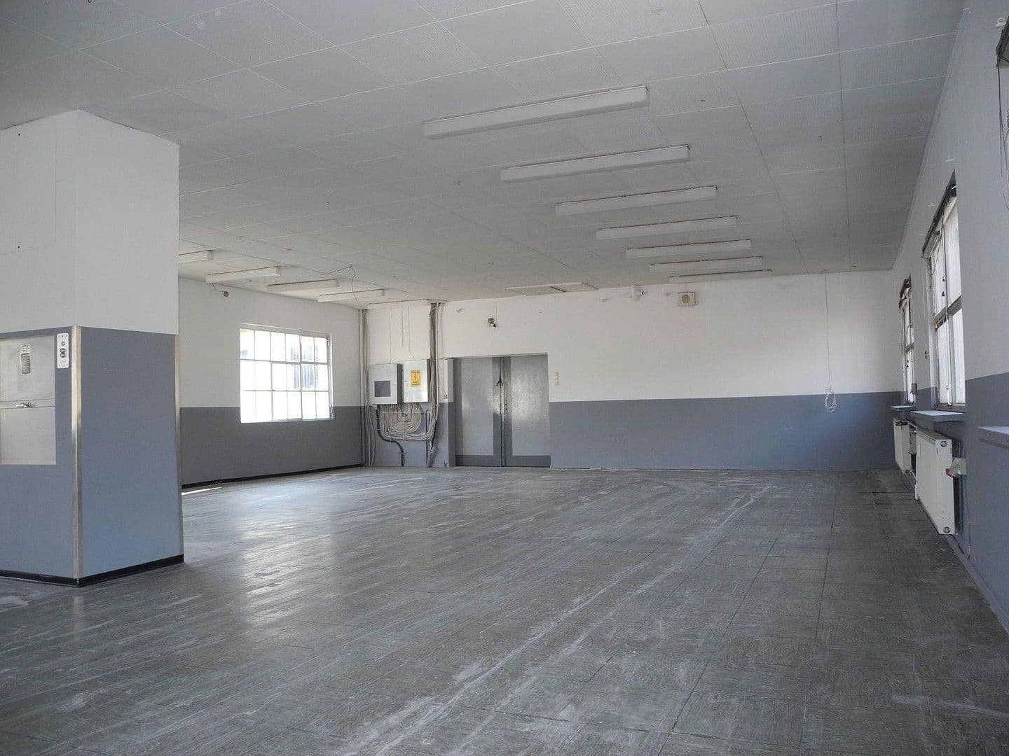 Pronájem nebytového prostoru 326 m², Köln, Severní Porýní-Vestfálsko Pronájem nebytového prostoru 326 m², Köln, Severní Porýní-Vestfálsko