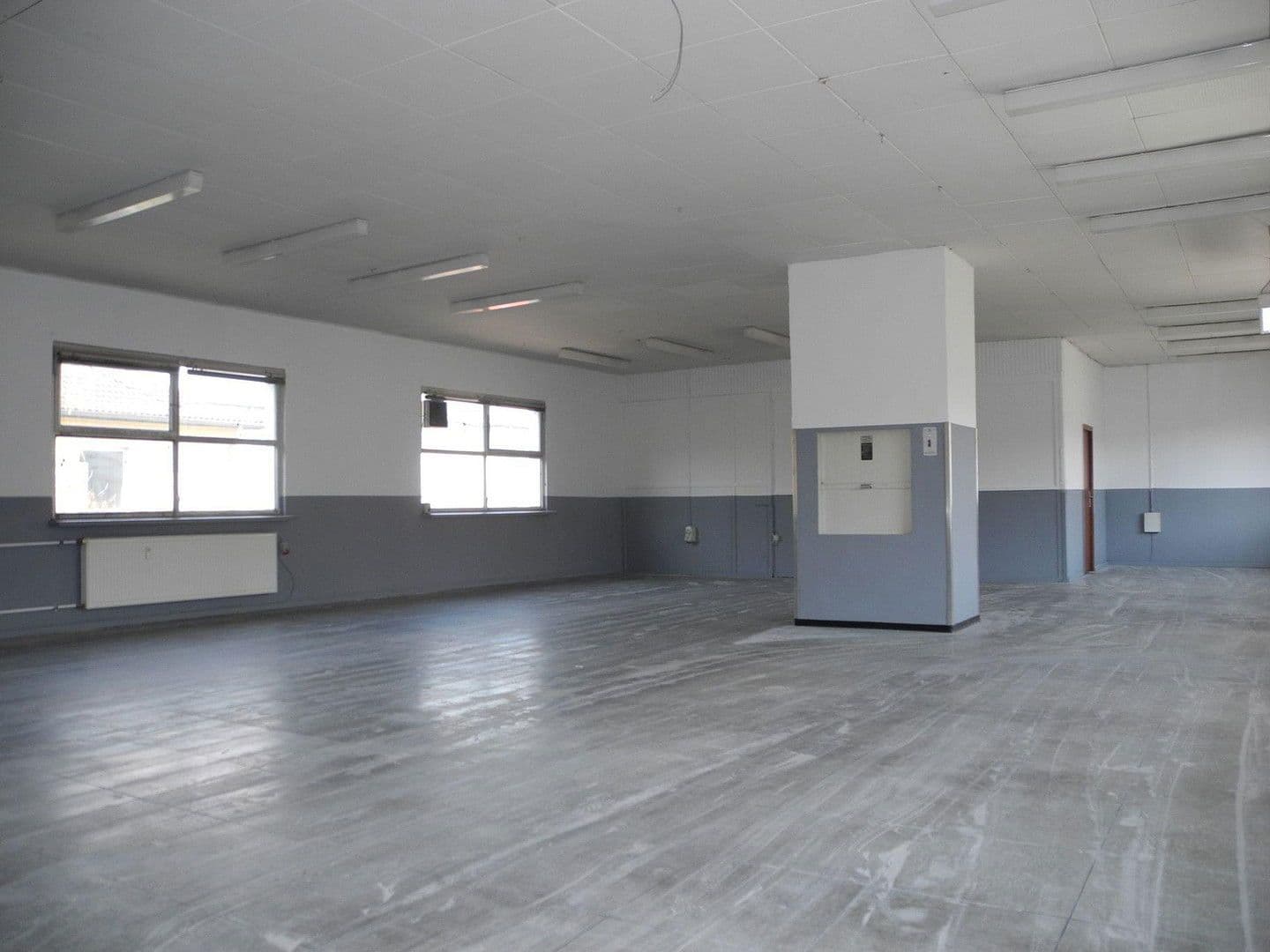 Pronájem nebytového prostoru 326 m², Köln, Severní Porýní-Vestfálsko Pronájem nebytového prostoru 326 m², Köln, Severní Porýní-Vestfálsko