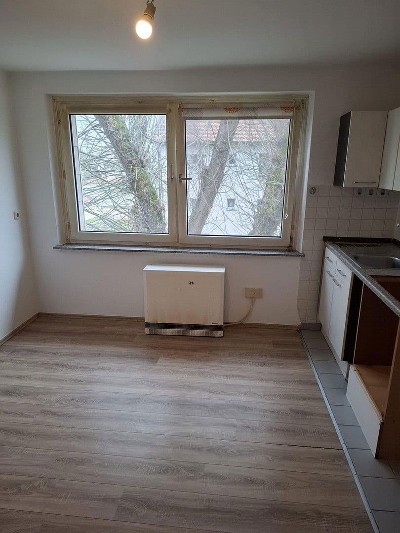 Pronájem bytu 2+kk 50 m², Langquaid, Bavorsko Pronájem bytu 2+kk 50 m², Langquaid, Bavorsko