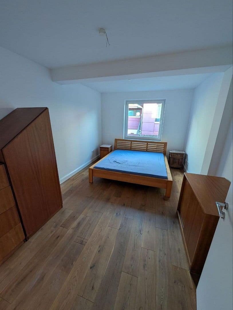 Pronájem bytu 3+1 120 m², Franz-Leonhard-Weg 3, Marburg, Hessen Pronájem bytu 3+1 120 m², Franz-Leonhard-Weg 3, Marburg, Hessen