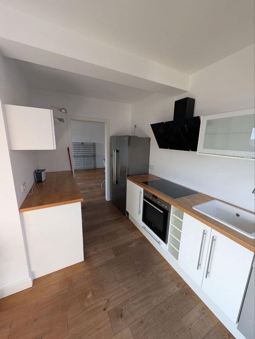 Pronájem bytu 3+1 120 m², Franz-Leonhard-Weg 3, Marburg, Hessen Pronájem bytu 3+1 120 m², Franz-Leonhard-Weg 3, Marburg, Hessen