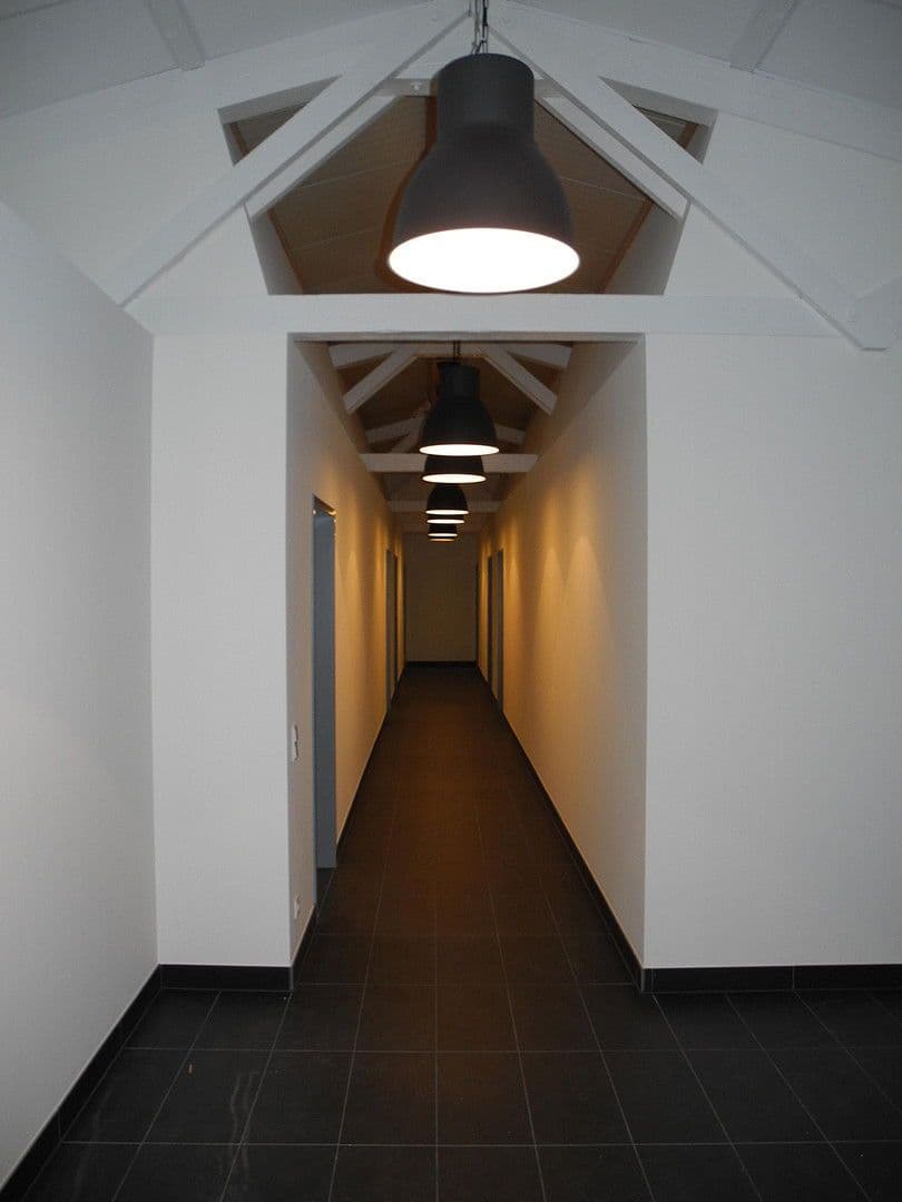 Pronájem kanceláře 250 m², Köln, Severní Porýní-Vestfálsko Pronájem kanceláře 250 m², Köln, Severní Porýní-Vestfálsko