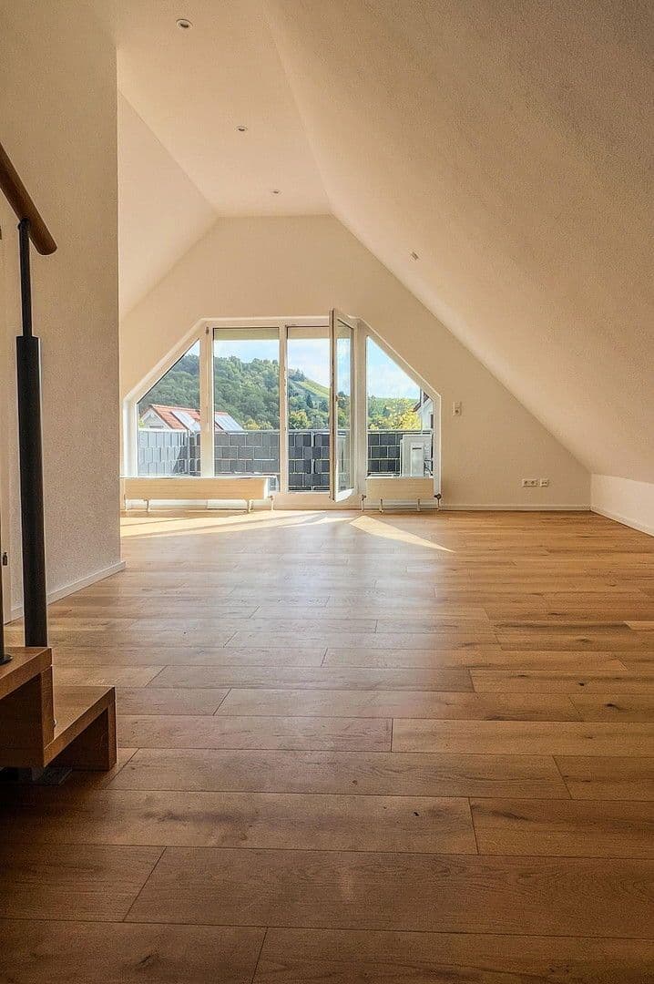 Prodej bytu 4+1 92 m², Pfälzerstraße 33, Neckarsulm, Bádensko-Württembersko Prodej bytu 4+1 92 m², Pfälzerstraße 33, Neckarsulm, Bádensko-Württembersko