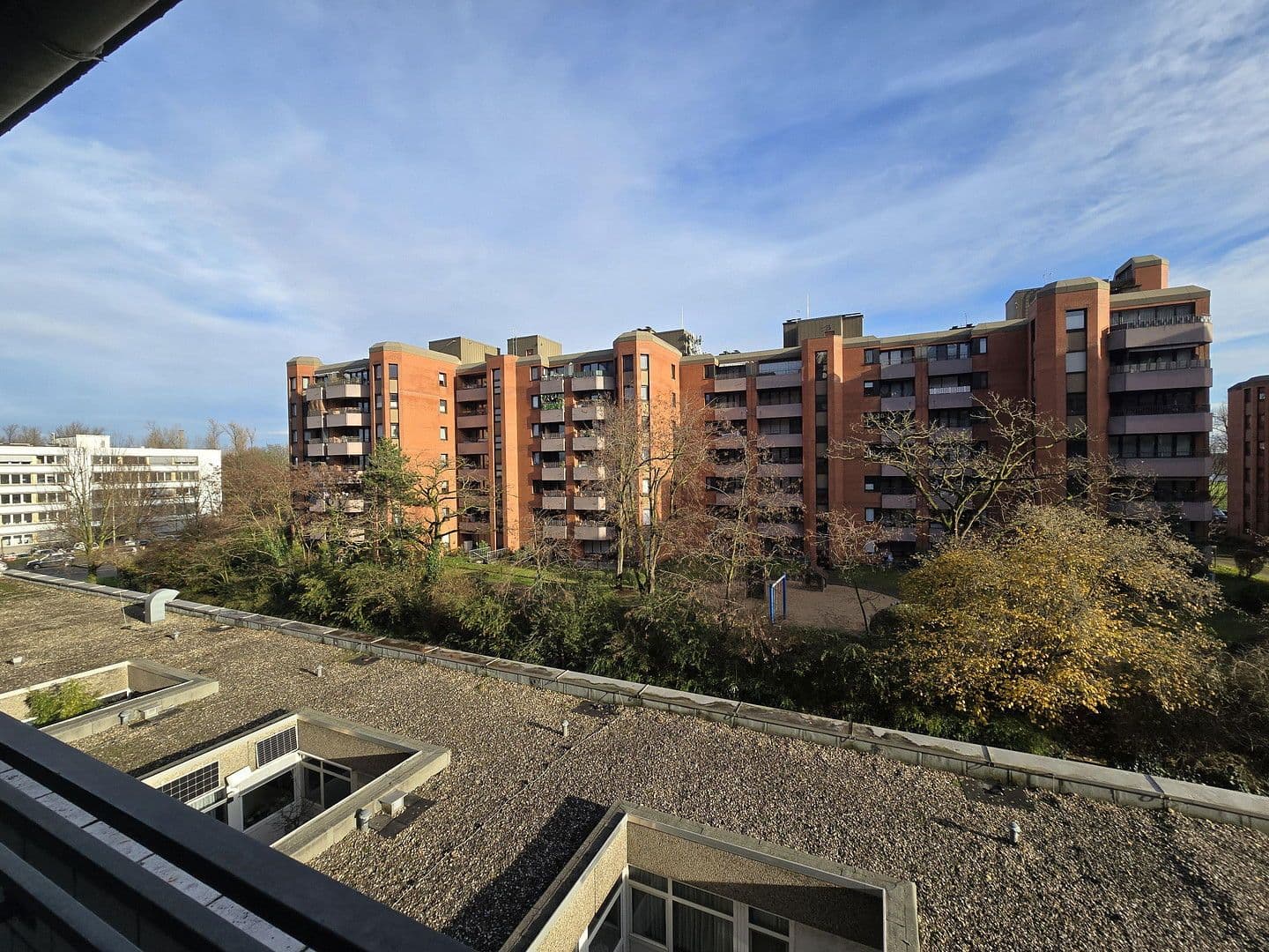 Pronájem bytu 1+kk 47 m², Görlitzer Straße 7, Neuss, Severní Porýní-Vestfálsko Pronájem bytu 1+kk 47 m², Görlitzer Straße 7, Neuss, Severní Porýní-Vestfálsko