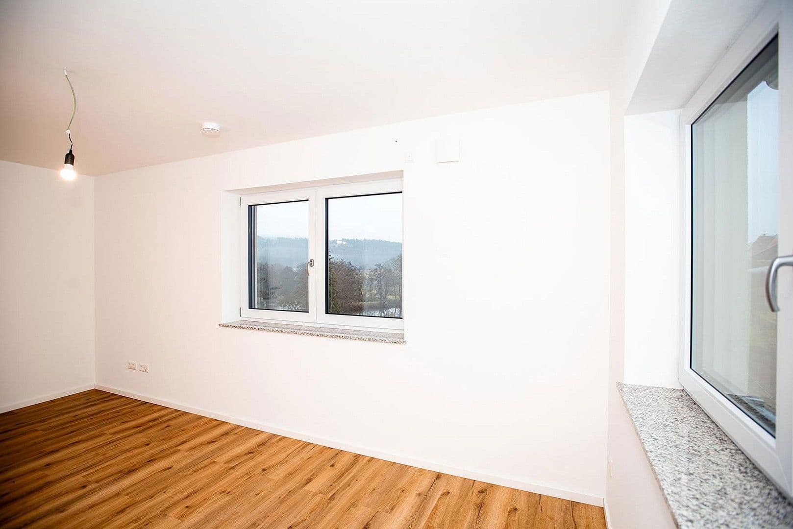 Pronájem bytu 2+kk 80 m², Zur Büchsn 3, Walderbach, Bavorsko Pronájem bytu 2+kk 80 m², Zur Büchsn 3, Walderbach, Bavorsko