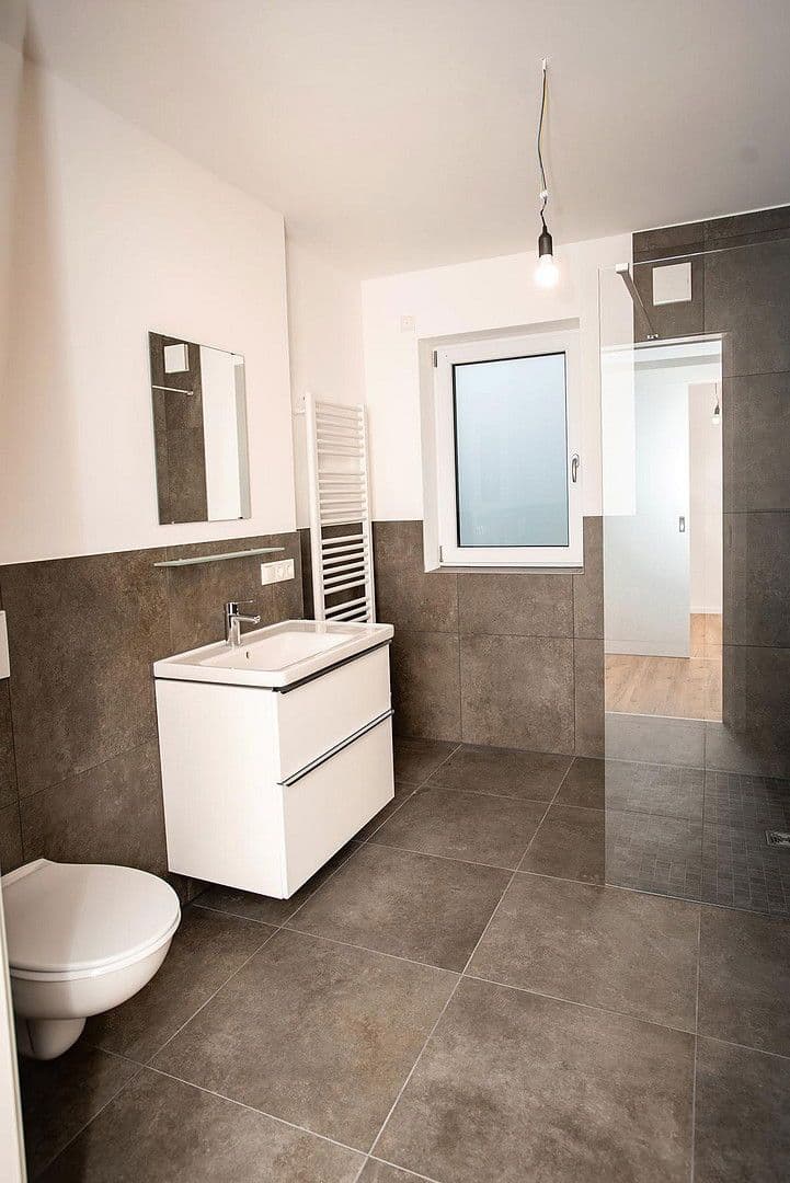 Pronájem bytu 2+kk 80 m², Zur Büchsn 3, Walderbach, Bavorsko Pronájem bytu 2+kk 80 m², Zur Büchsn 3, Walderbach, Bavorsko