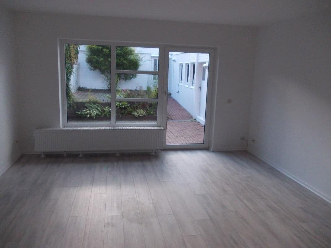 Prodej domu 108 m², pozemek 154 m², Burgdorf, Dolní Sasko Prodej domu 108 m², pozemek 154 m², Burgdorf, Dolní Sasko