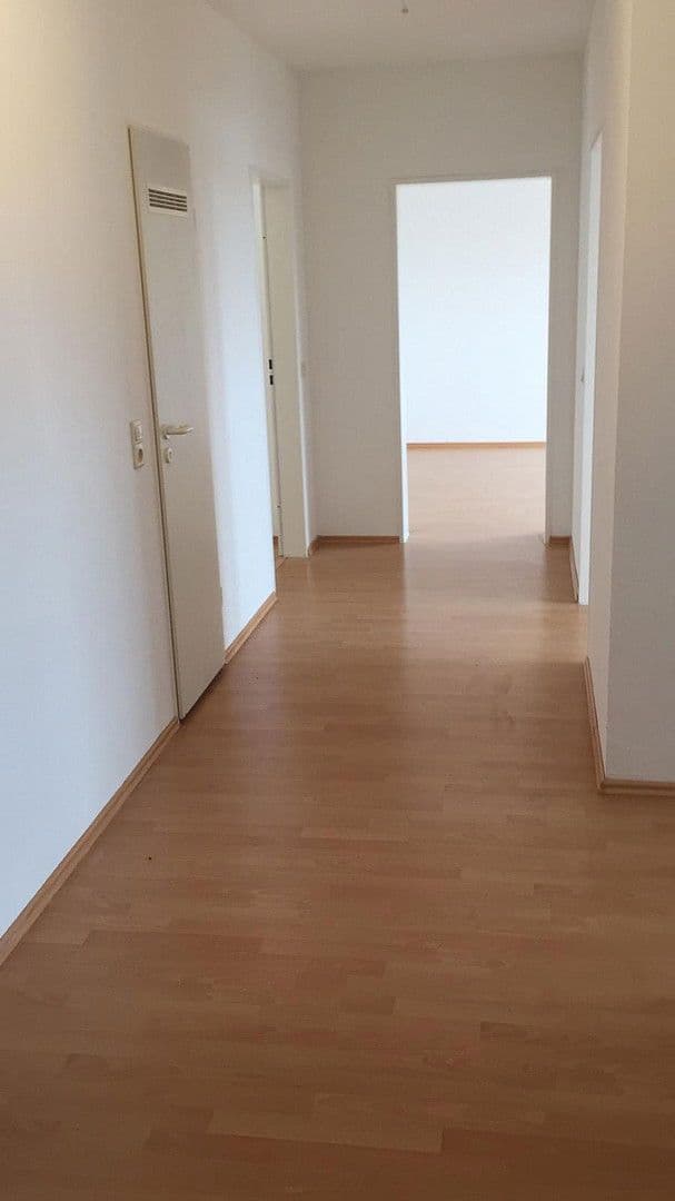 Pronájem bytu 3+1 92 m², Hüttengelände 6, Warstein, Severní Porýní-Vestfálsko Pronájem bytu 3+1 92 m², Hüttengelände 6, Warstein, Severní Porýní-Vestfálsko
