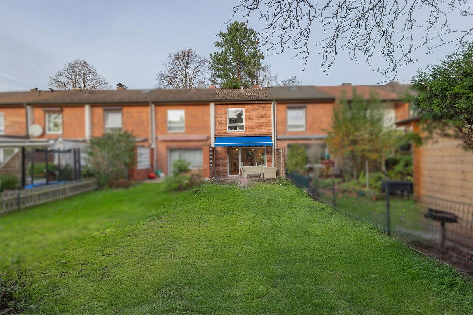 Prodej domu 112 m², pozemek 106 m², Hamburg, Hamburg Prodej domu 112 m², pozemek 106 m², Hamburg, Hamburg