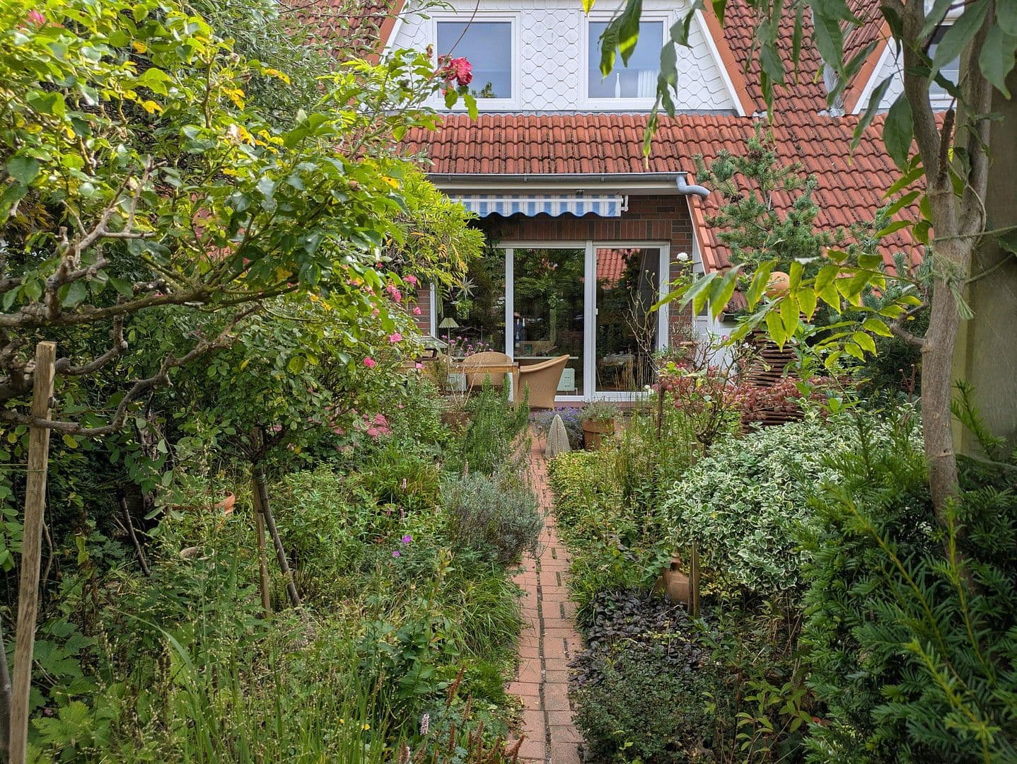 Prodej domu 120 m², pozemek 200 m², Stade, Dolní Sasko Prodej domu 120 m², pozemek 200 m², Stade, Dolní Sasko