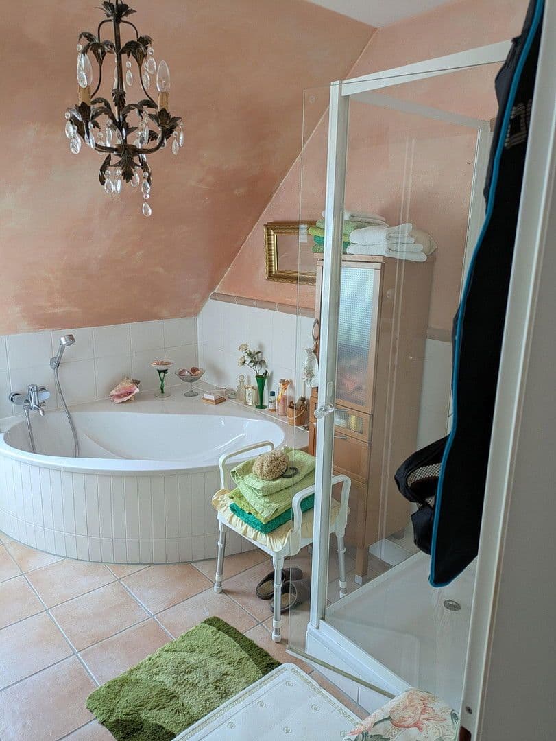 Prodej domu 120 m², pozemek 200 m², Stade, Dolní Sasko Prodej domu 120 m², pozemek 200 m², Stade, Dolní Sasko