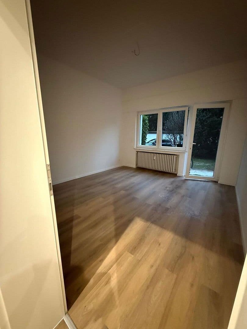 Pronájem bytu 4+kk 107 m², Langenfeld (Rheinland), Severní Porýní-Vestfálsko Pronájem bytu 4+kk 107 m², Langenfeld (Rheinland), Severní Porýní-Vestfálsko