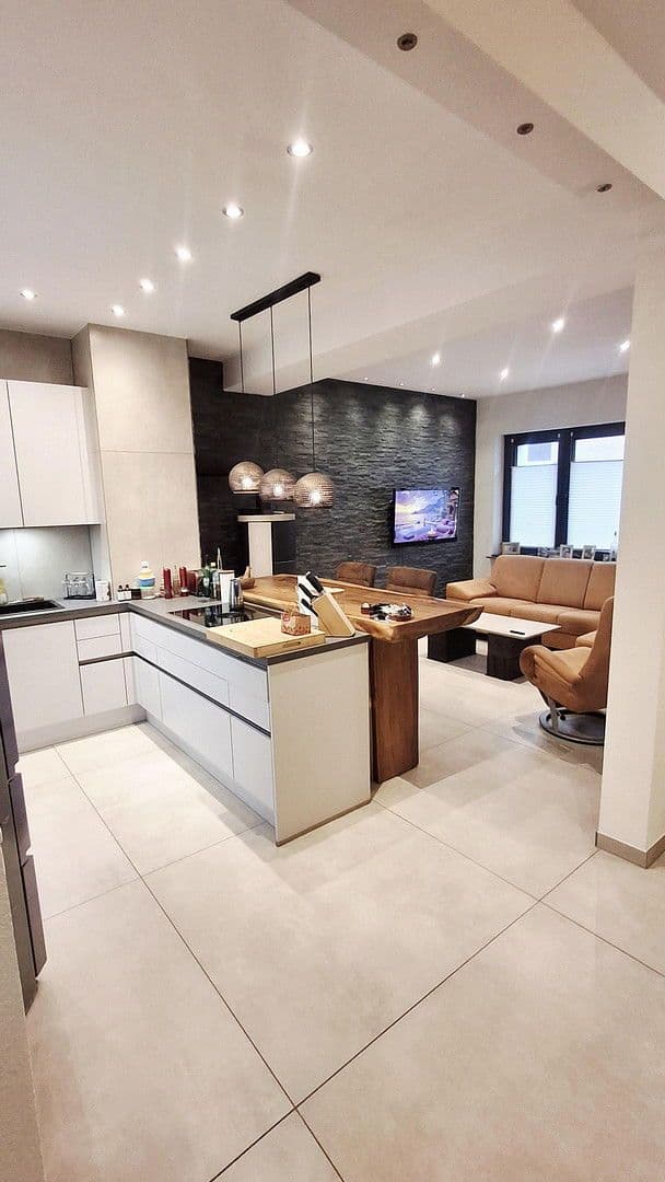 Prodej domu 80 m², pozemek 234 m², Euskirchen, Severní Porýní-Vestfálsko Prodej domu 80 m², pozemek 234 m², Euskirchen, Severní Porýní-Vestfálsko