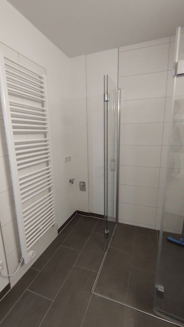 Pronájem bytu 1+1 43 m², Johanna-Dachs-Str., Regensburg, Bavorsko Pronájem bytu 1+1 43 m², Johanna-Dachs-Str., Regensburg, Bavorsko