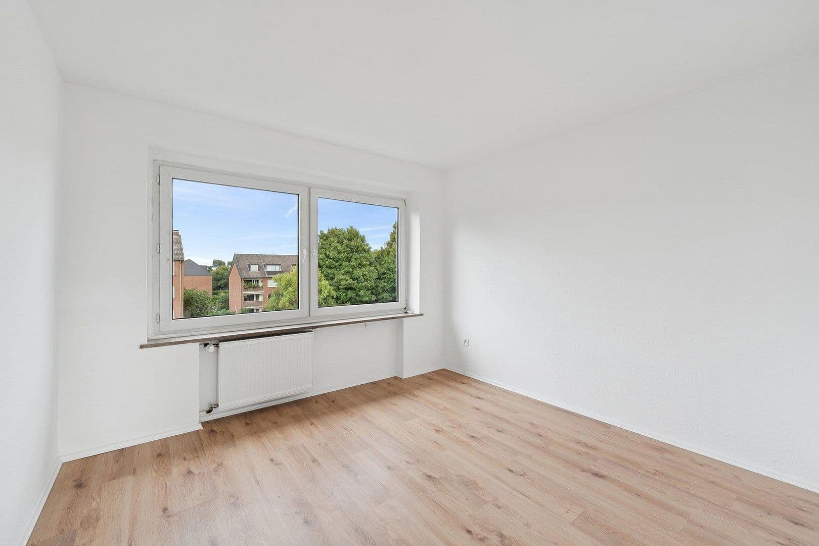 Prodej bytu 3+1 65 m², Krefeld, Severní Porýní-Vestfálsko Prodej bytu 3+1 65 m², Krefeld, Severní Porýní-Vestfálsko