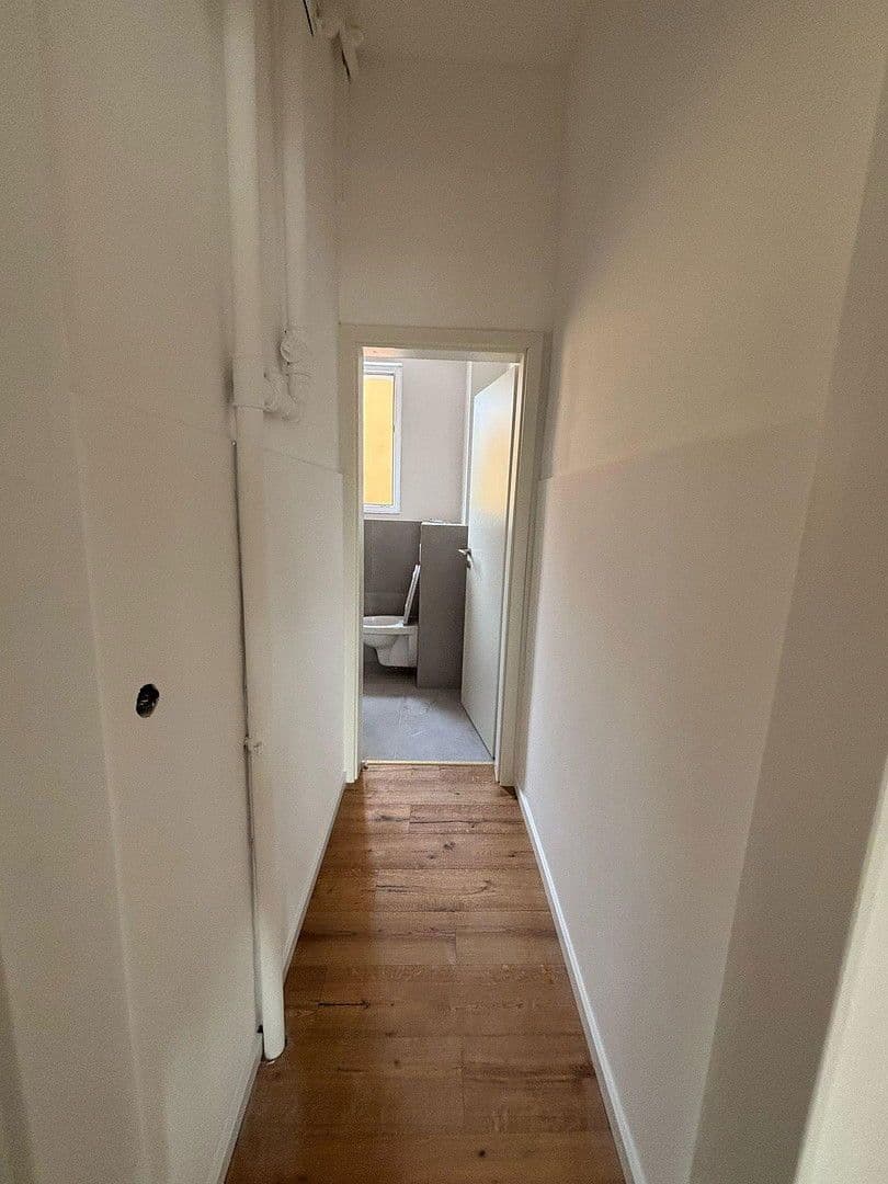 Pronájem bytu 3+1 70 m², Zabergäustr. 97, Stuttgart, Bádensko-Württembersko Pronájem bytu 3+1 70 m², Zabergäustr. 97, Stuttgart, Bádensko-Württembersko