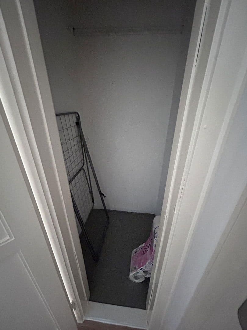 Pronájem bytu 1+kk 58 m², Weserstraße 28, Berlin, Berlín Pronájem bytu 1+kk 58 m², Weserstraße 28, Berlin, Berlín