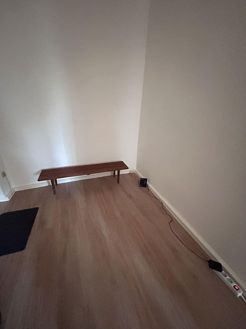 Pronájem bytu 1+kk 58 m², Weserstraße 28, Berlin, Berlín Pronájem bytu 1+kk 58 m², Weserstraße 28, Berlin, Berlín