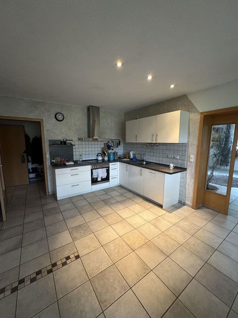 Prodej domu 232 m², pozemek 7.847 m², Buchholz (Aller), Dolní Sasko Prodej domu 232 m², pozemek 7.847 m², Buchholz (Aller), Dolní Sasko