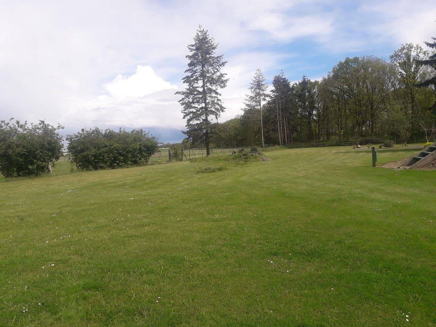 Prodej domu 232 m², pozemek 7.847 m², Buchholz (Aller), Dolní Sasko Prodej domu 232 m², pozemek 7.847 m², Buchholz (Aller), Dolní Sasko