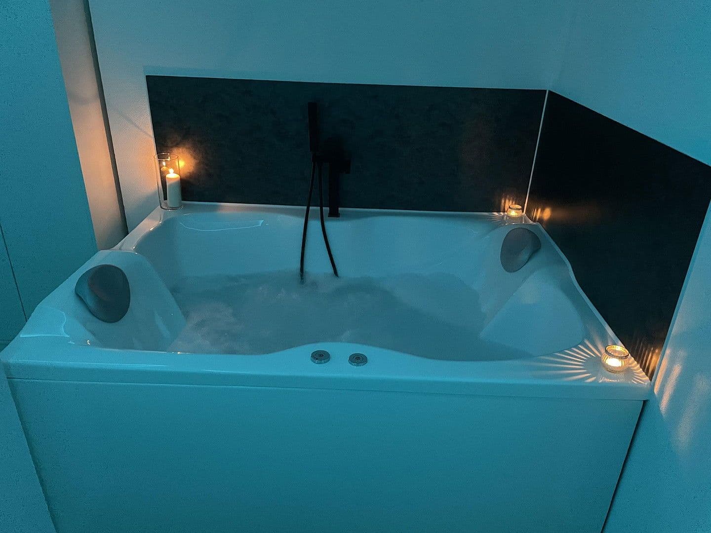 Prodej domu 320 m², pozemek 1.000 m², Mühlenweg 12, Oberwesel, Porýní-Falc Prodej domu 320 m², pozemek 1.000 m², Mühlenweg 12, Oberwesel, Porýní-Falc