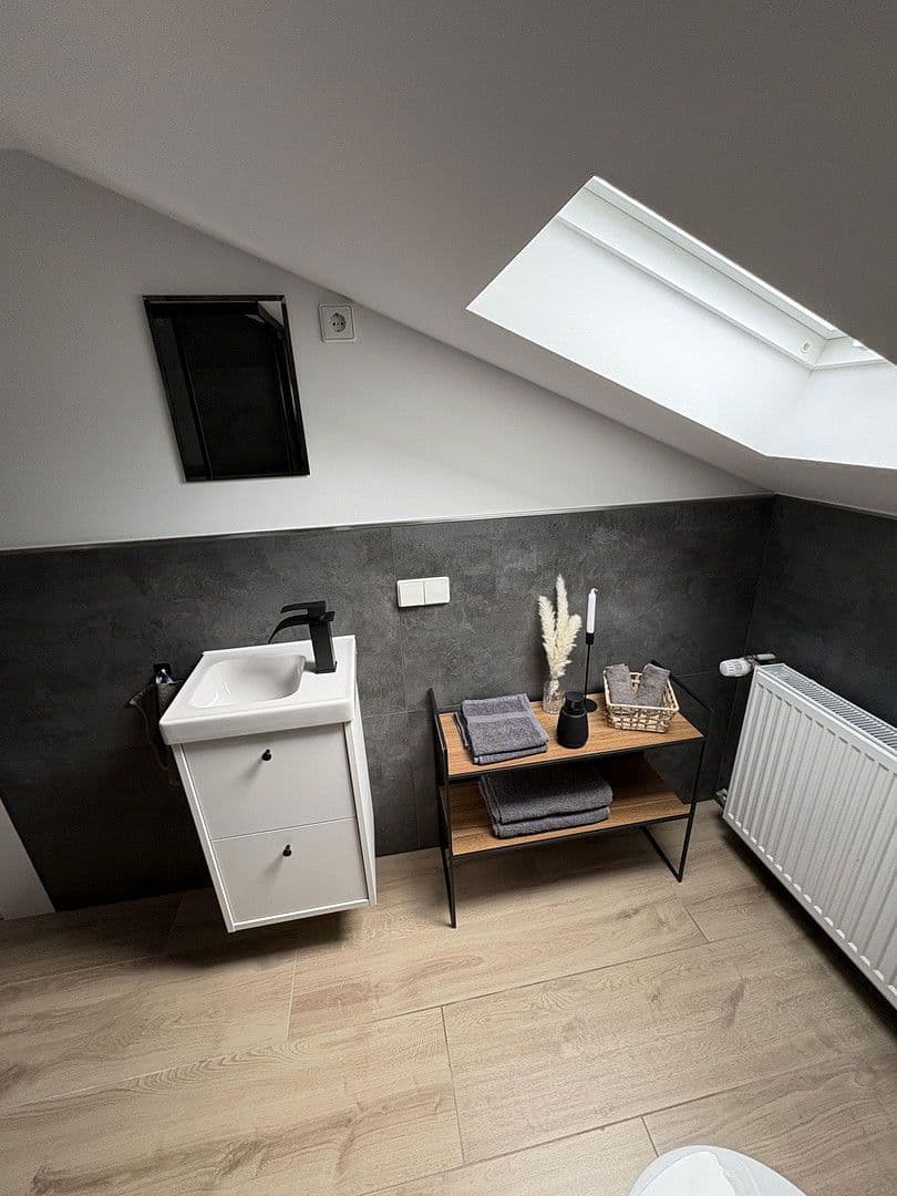 Prodej domu 320 m², pozemek 1.000 m², Mühlenweg 12, Oberwesel, Porýní-Falc Prodej domu 320 m², pozemek 1.000 m², Mühlenweg 12, Oberwesel, Porýní-Falc