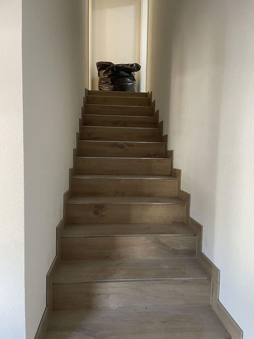 Prodej domu 320 m², pozemek 1.000 m², Mühlenweg 12, Oberwesel, Porýní-Falc Prodej domu 320 m², pozemek 1.000 m², Mühlenweg 12, Oberwesel, Porýní-Falc