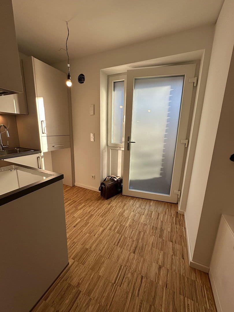 Pronájem bytu 1+1 33 m², Hamburg, Hamburg Pronájem bytu 1+1 33 m², Hamburg, Hamburg