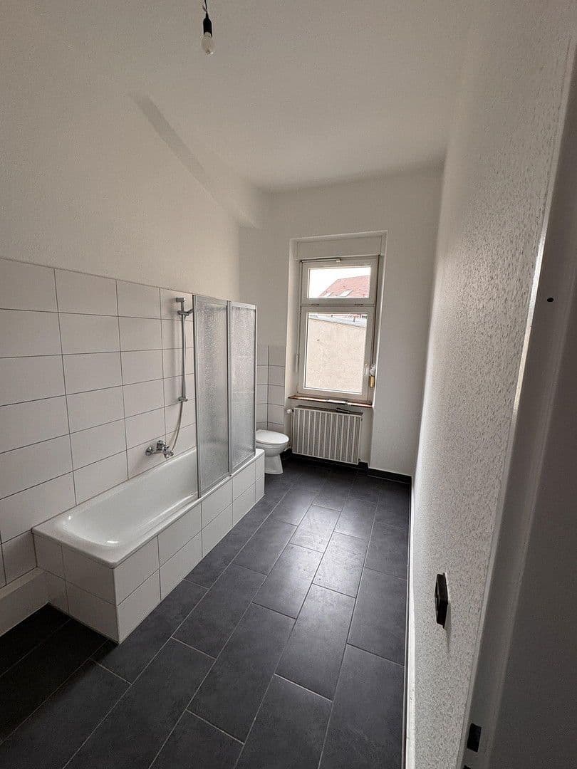 Pronájem bytu 3+1 76 m², Gaustr. 4, Worms, Porýní-Falc Pronájem bytu 3+1 76 m², Gaustr. 4, Worms, Porýní-Falc