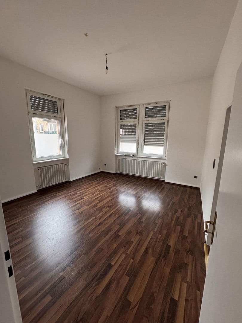 Pronájem bytu 3+1 76 m², Gaustr. 4, Worms, Porýní-Falc Pronájem bytu 3+1 76 m², Gaustr. 4, Worms, Porýní-Falc