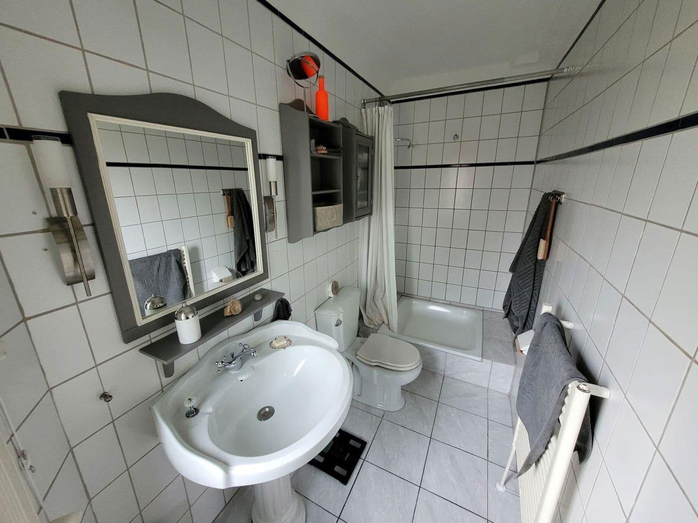 Prodej domu 146 m², pozemek 492 m², Hamburg, Hamburg Prodej domu 146 m², pozemek 492 m², Hamburg, Hamburg